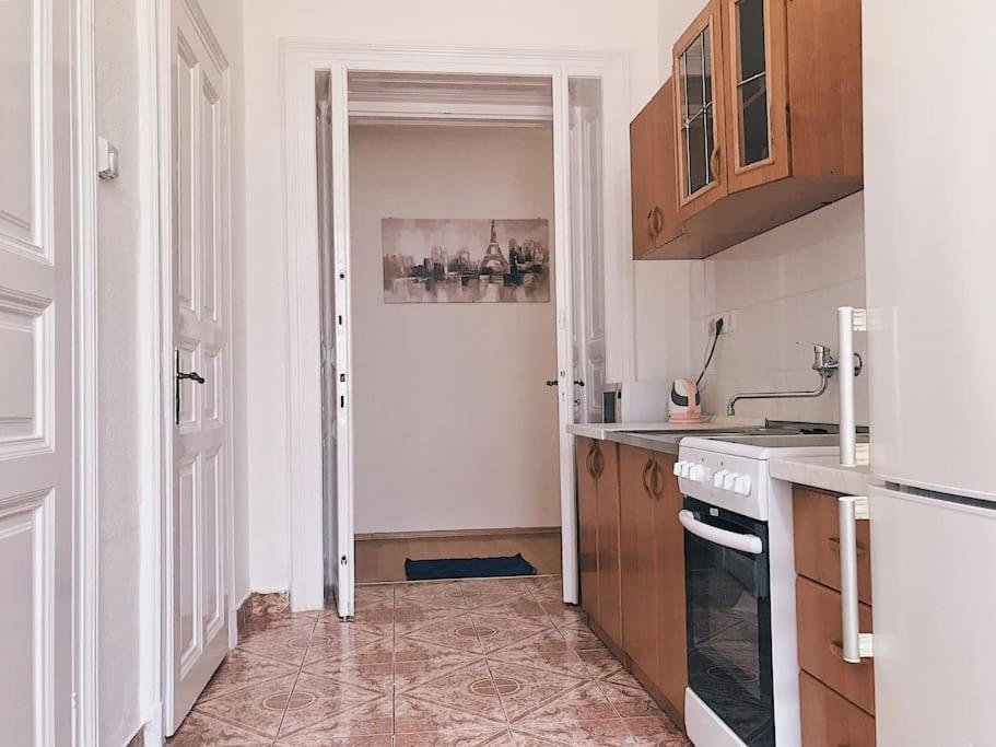 Clear And Cozy 21a Apartment *
